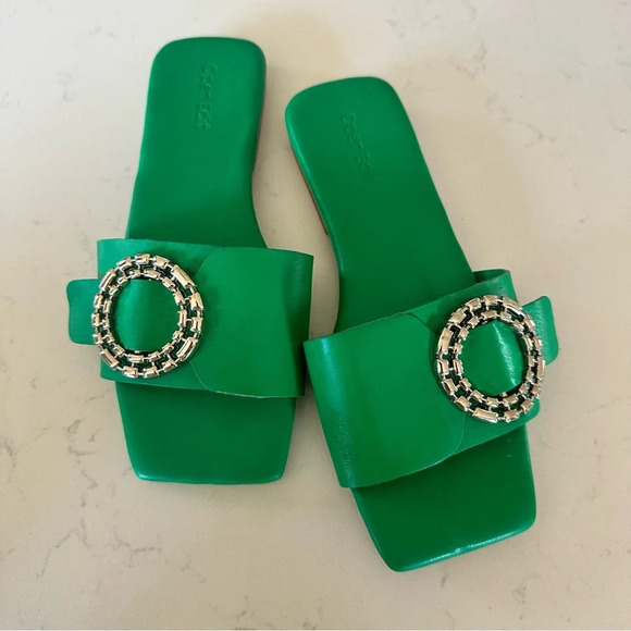 Open Edit Lely Slide sandal in green Size: 5M - Picture 5 of 6